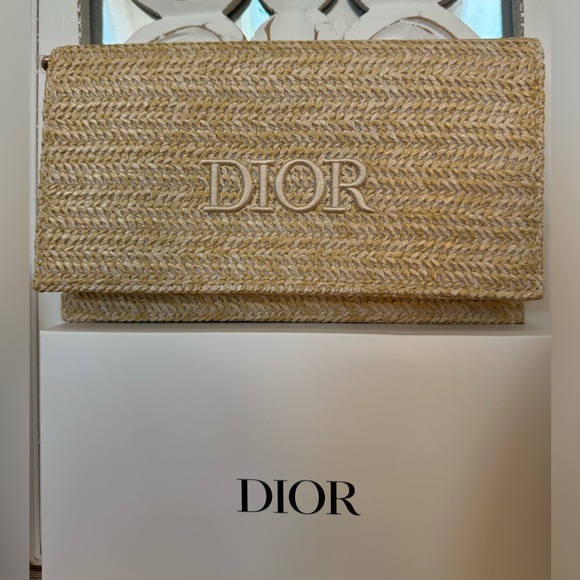 Dior Handbags - Dior raffia rattan straw clutch pouch